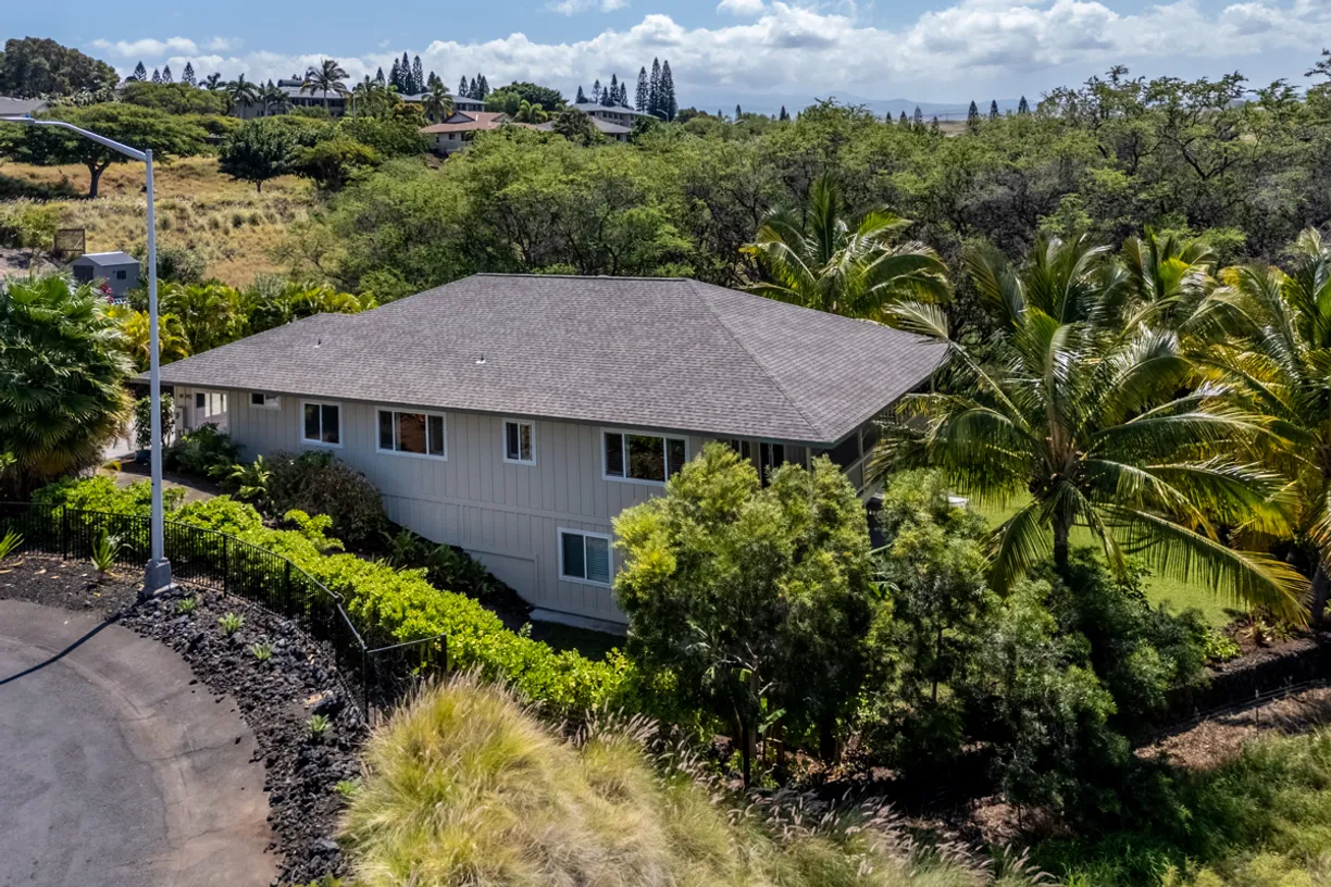 Hawaii Real Estate | View 68-3912 KAULELE PL | 4 Beds, 3 Baths