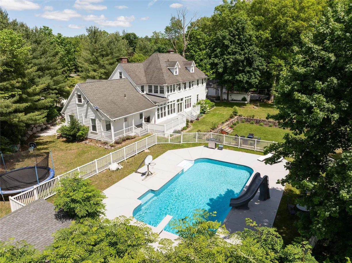 Rockland/Orange/NJ Real Estate | View 81 Eagle Valley Road | room 2