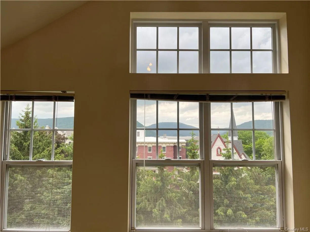 Westchester Real Estate | View 226 Northview Court | room 21 | View 22