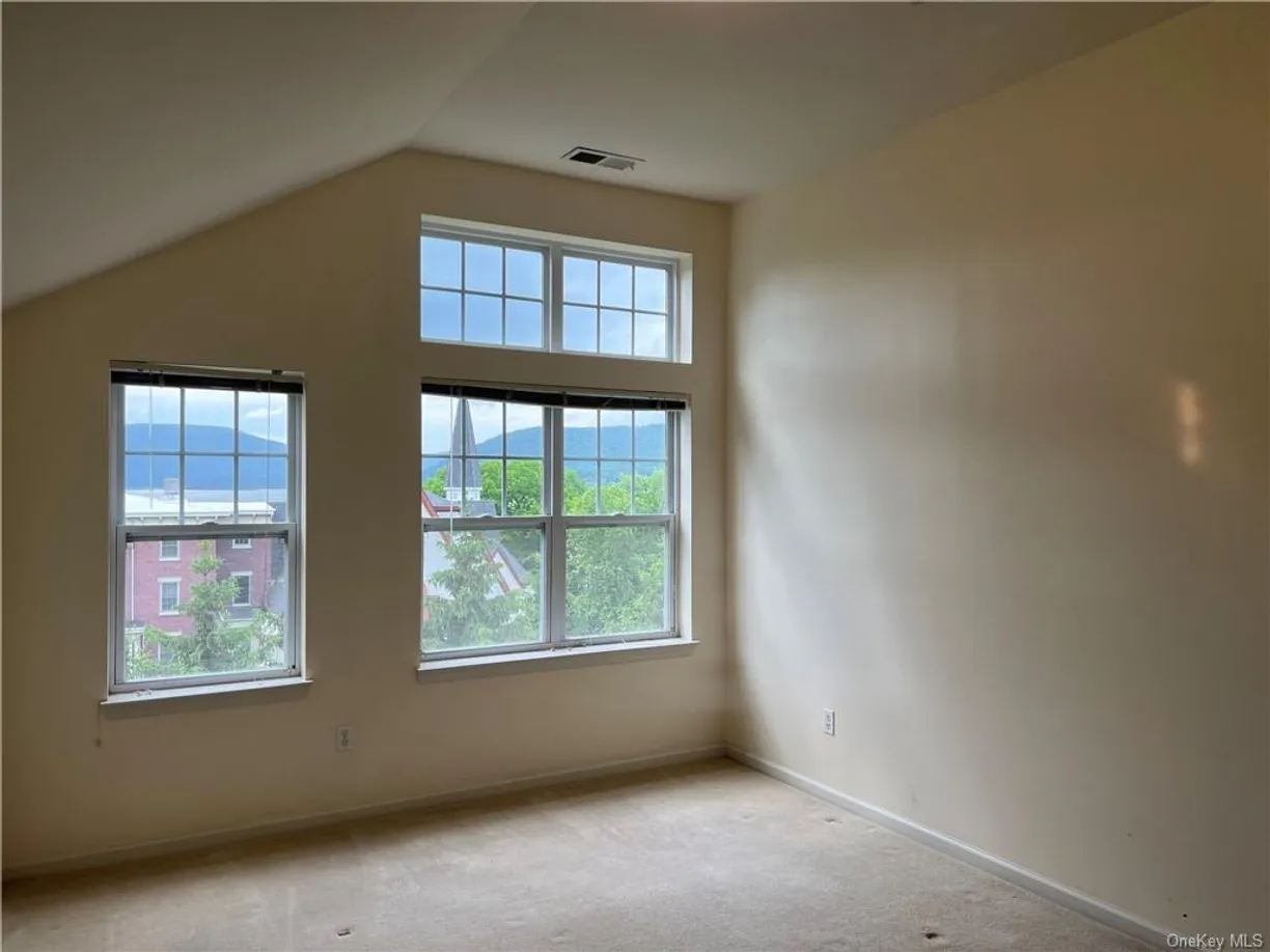 Westchester Real Estate | View 226 Northview Court | room 22 | View 23