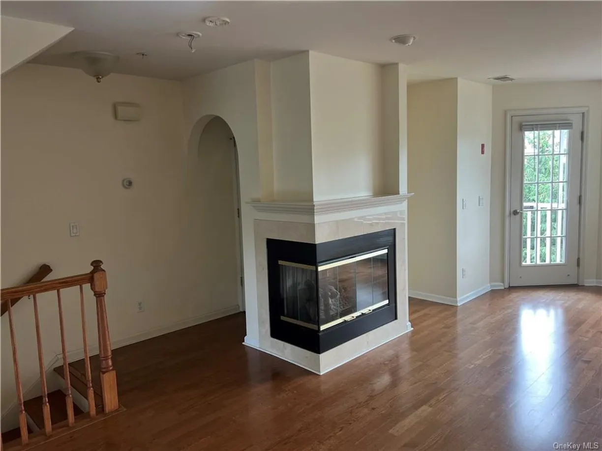 Westchester Real Estate | View 226 Northview Court | room 9 | View 10