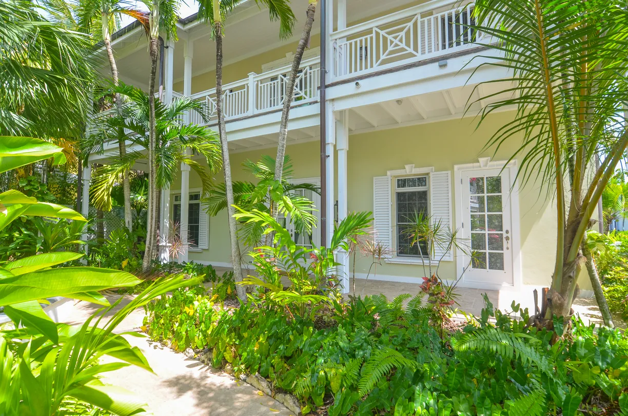 Bahamas Real Estate | View Old Fort Bay | Old Fort Bay Rental-06