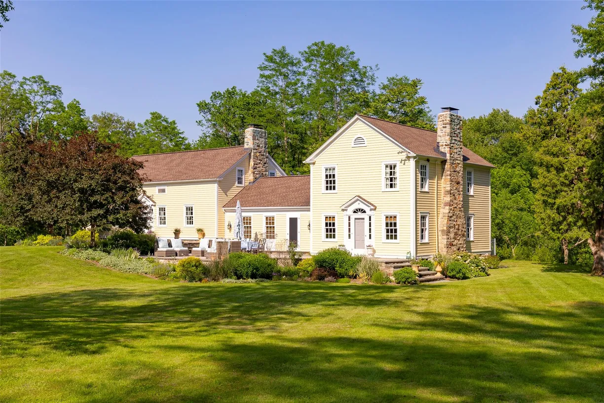 Hudson Valley Real Estate | View 137 Red Mills Road | 5 Beds, 3 Baths