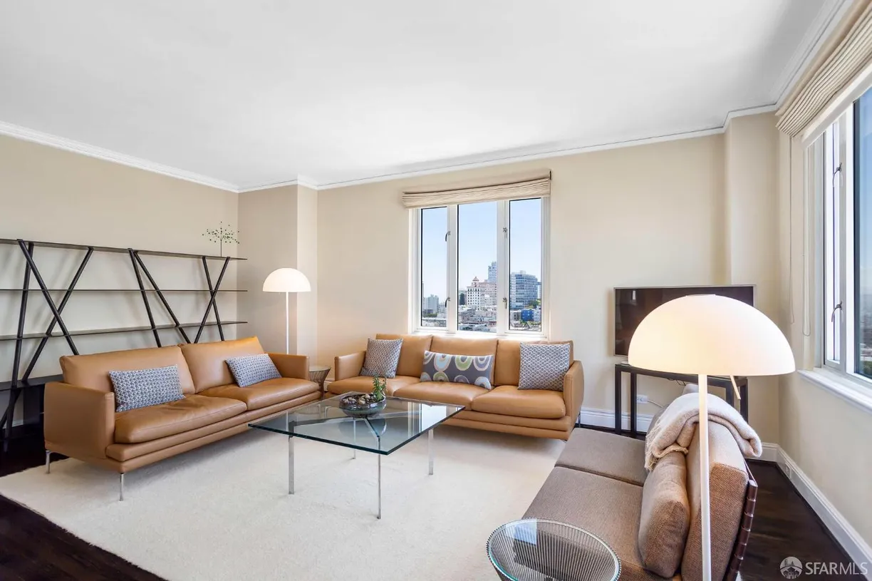 Northern California Real Estate | View 1101 Green Street | room 1