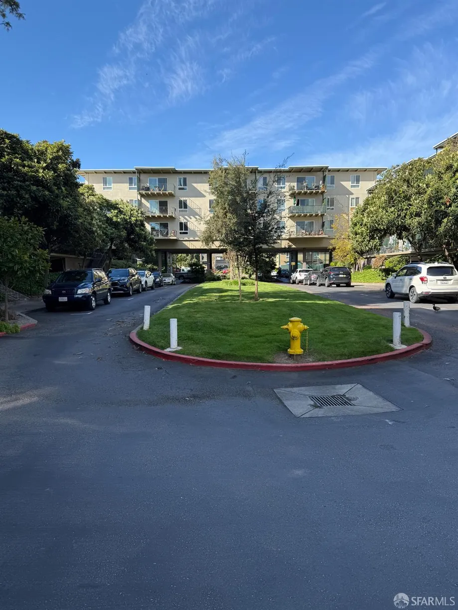Northern California Real Estate | View 816 N Delaware Street | room 1