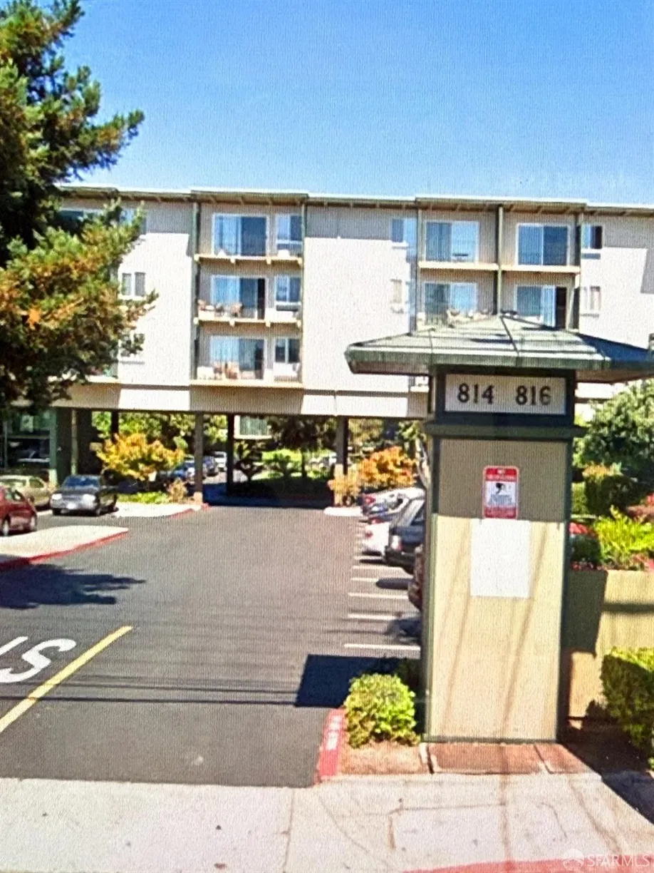Northern California Real Estate | View 816 N Delaware Street | 2 Beds, 2 Baths