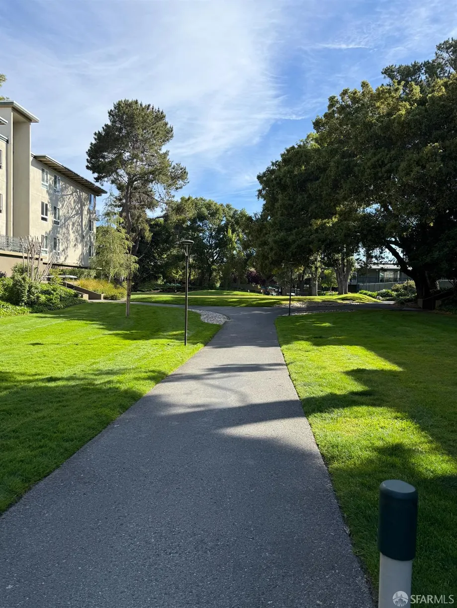 Northern California Real Estate | View 816 N Delaware Street | room 2