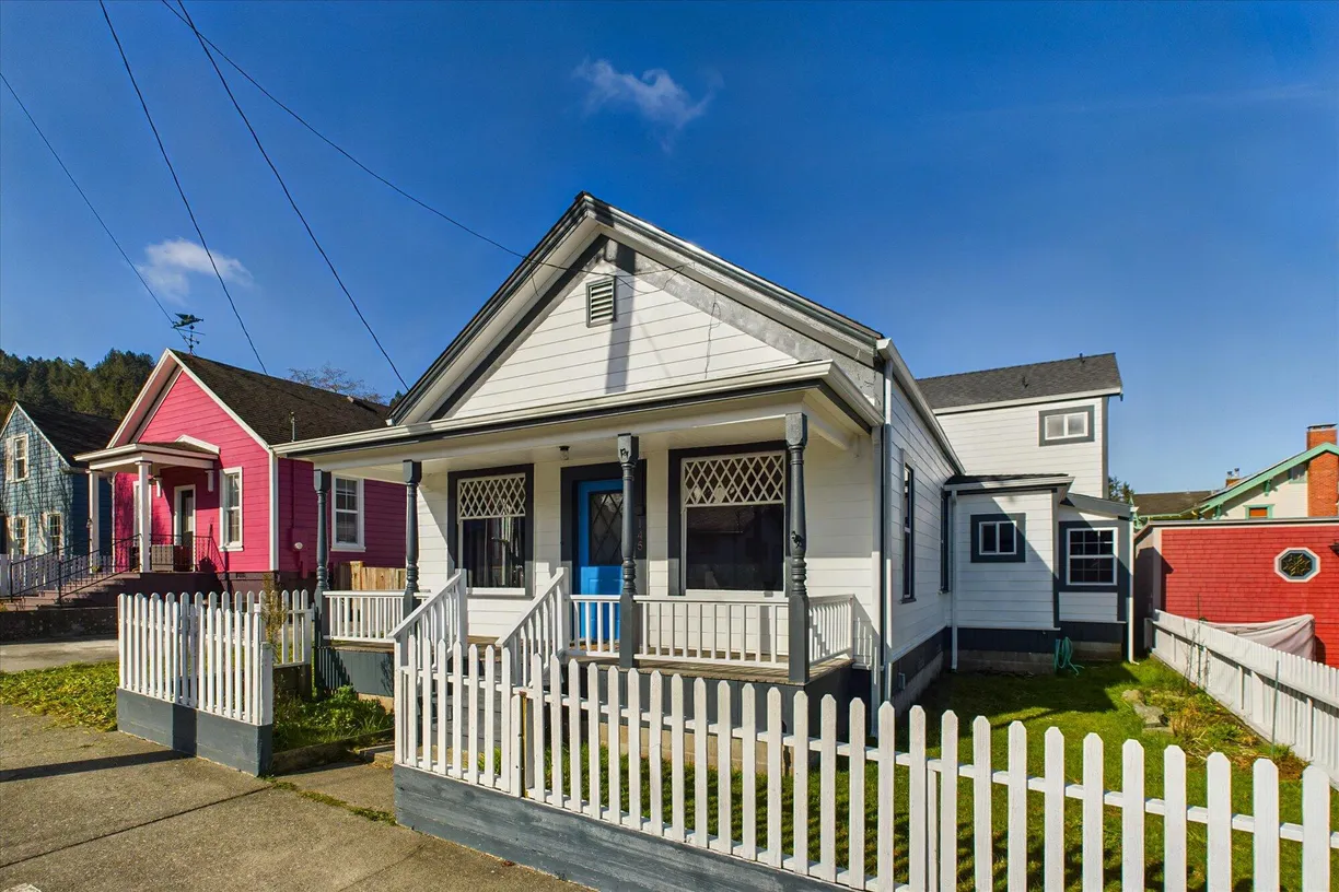 Northern California Real Estate | View 145 Berding Street | 4 Beds, 2 Baths