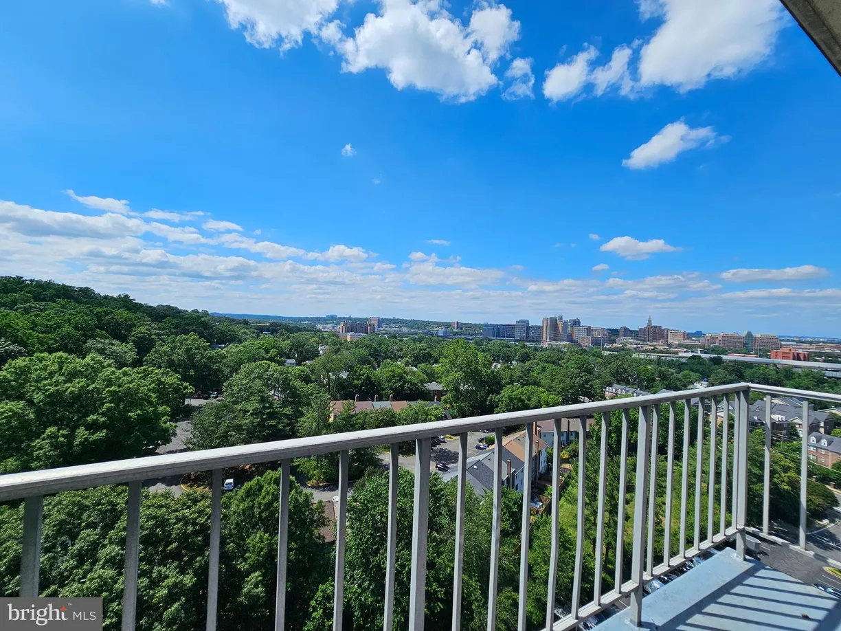 Washington Metro Area Real Estate | View 2059 Huntington Avenue Unit# 1608 | 1 Bath