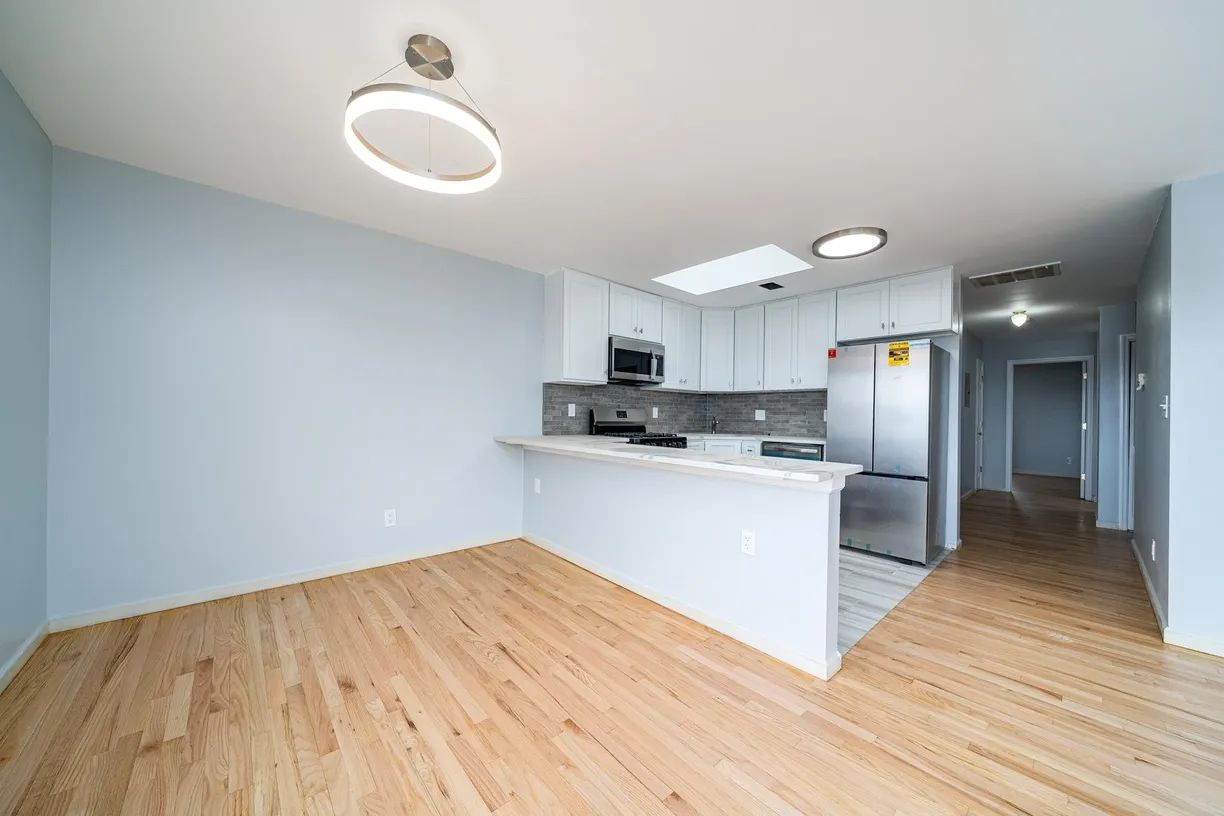Jersey City/Hoboken Real Estate | View 352 Ogden Ave Unit# 2 | room 2