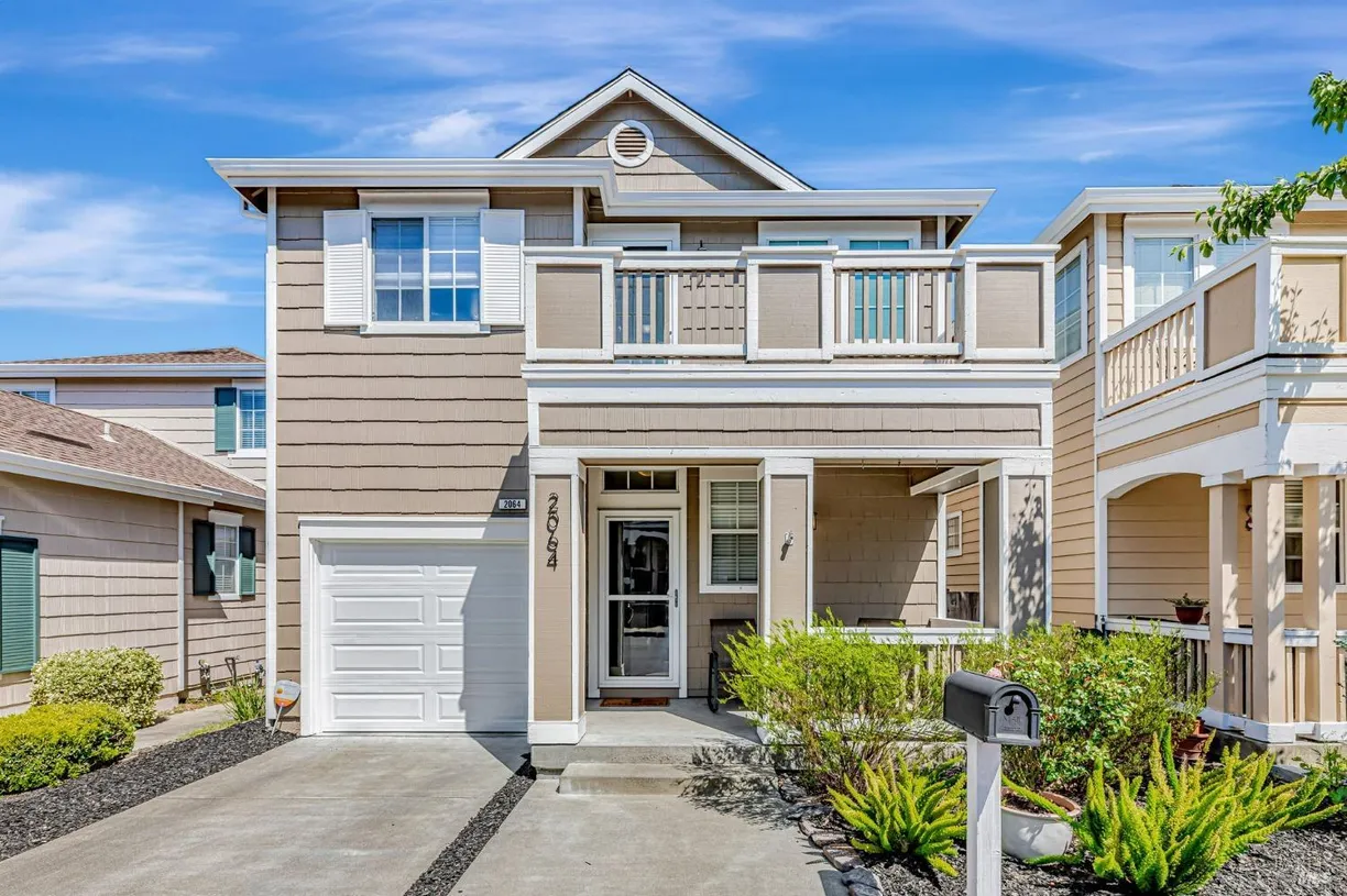 Northern California Real Estate | View 2064 Easton Drive | 3 Beds, 2 Baths