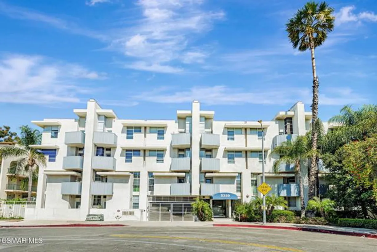 Northern California Real Estate | View 5350 White Oak Avenue Unit# 307 | 2 Beds, 2 Baths