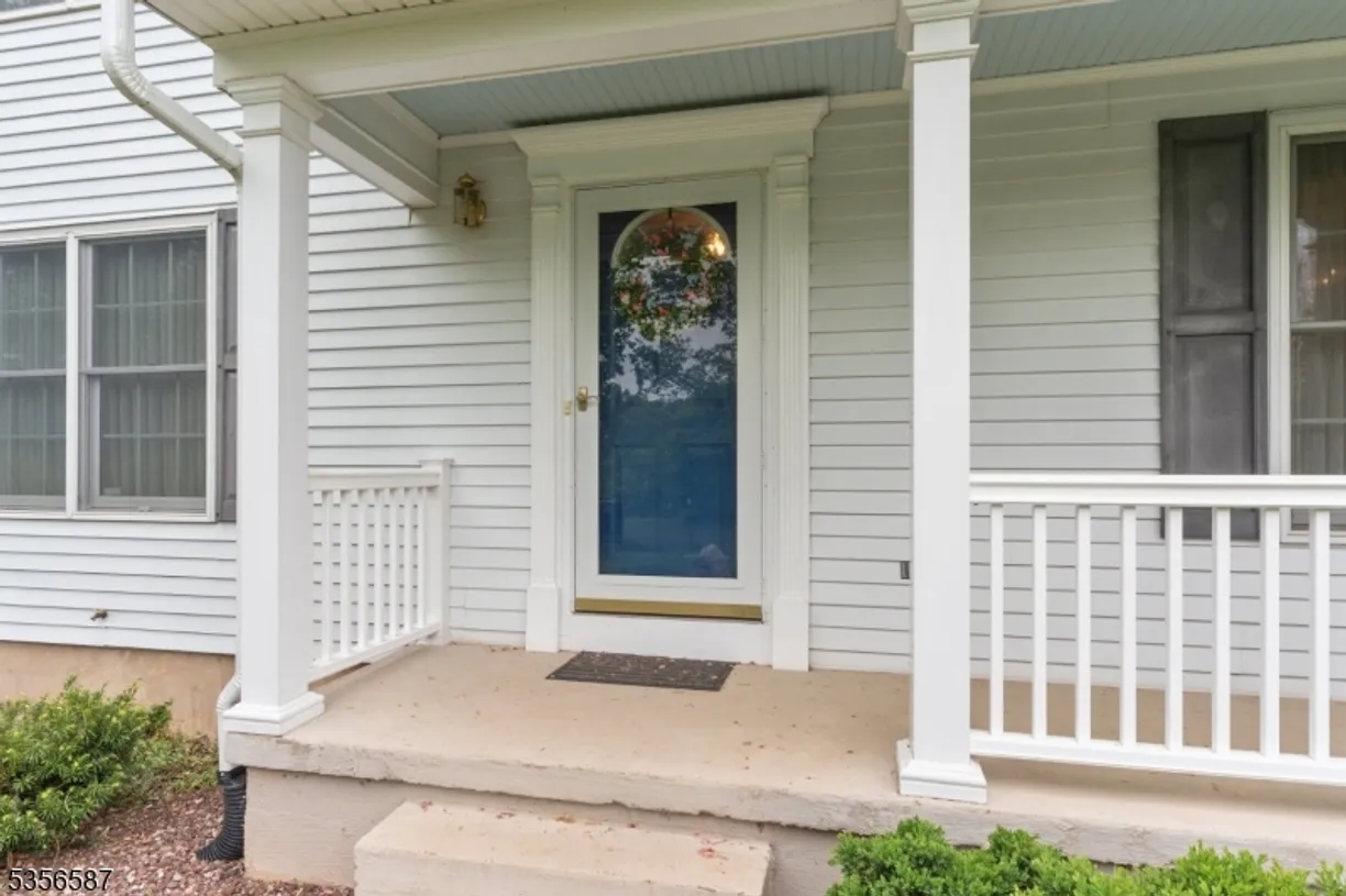 Central NJ/Bucks County, PA Real Estate | View 4 Nathaniel Green Dr | room 2
