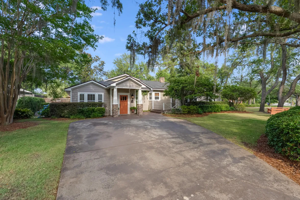 Northwest Florida Real Estate | View 342 S Macarthur Avenue | room 1