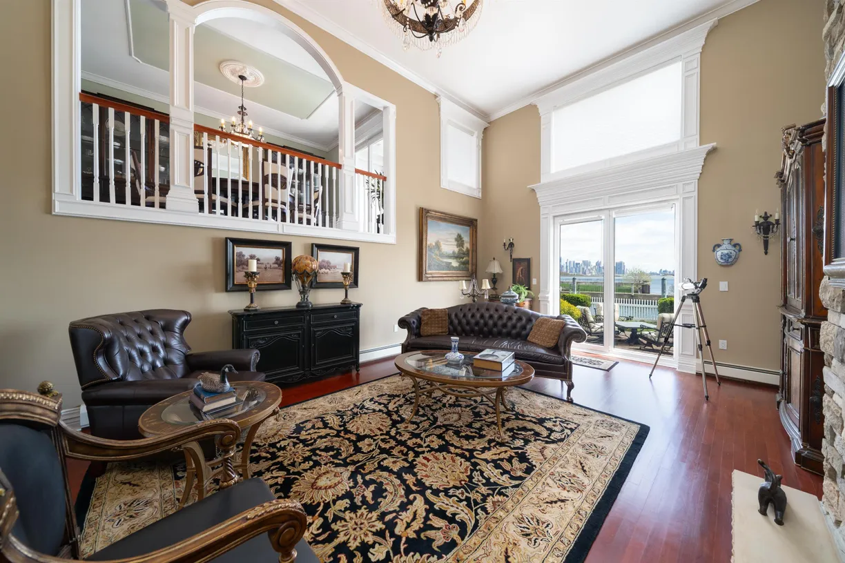 Jersey City/Hoboken Real Estate | View 107 Shearwater Ct East | room 2
