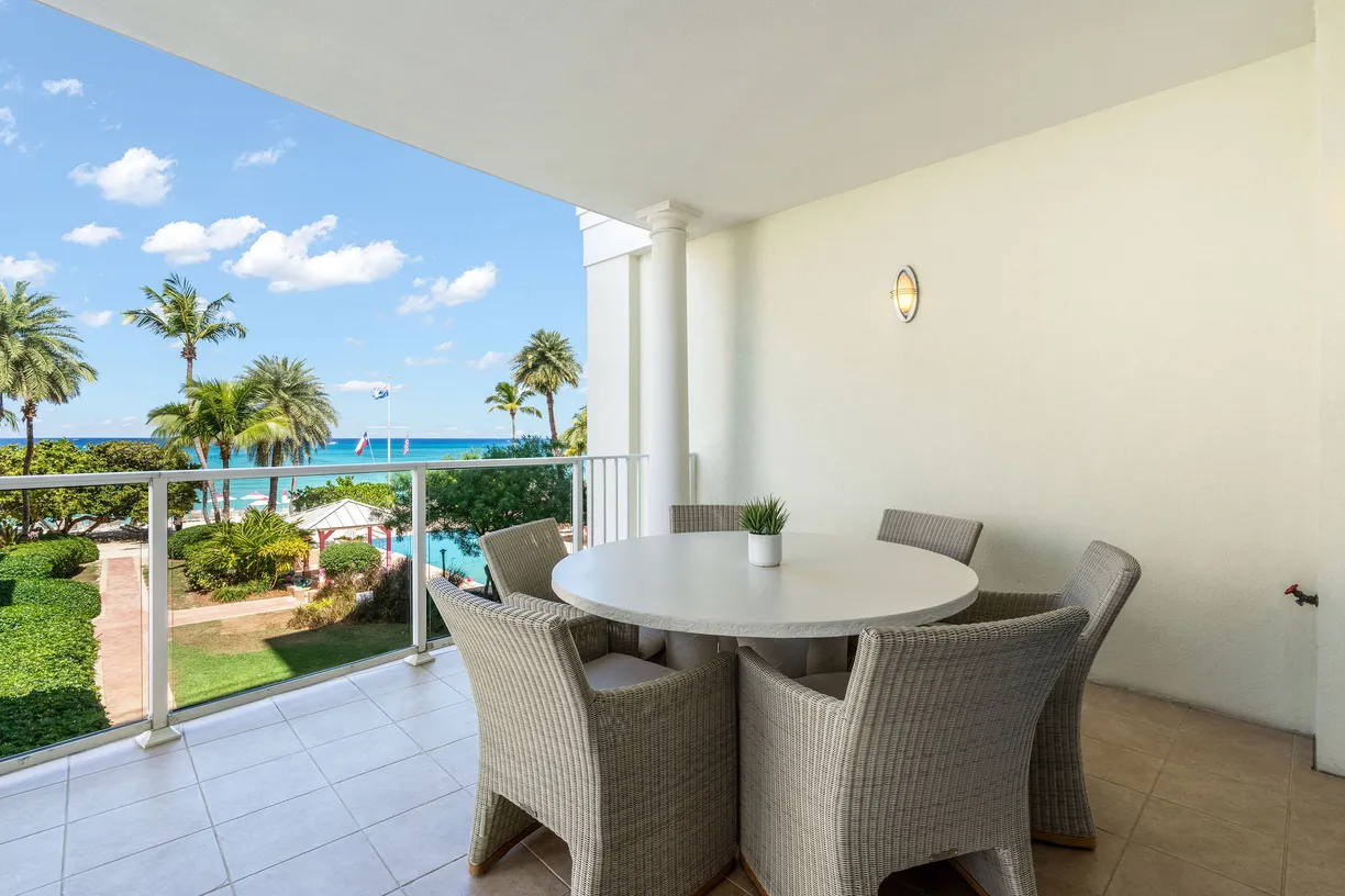 Cayman Islands Real Estate | View Caribbean Club 201 | DSC04603