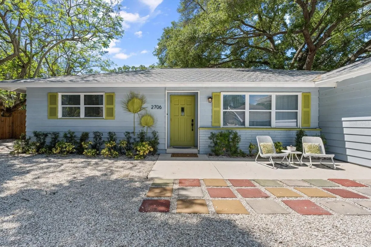 Sarasota/St. Petersburg Real Estate | View 2706 Martin Street | room 1