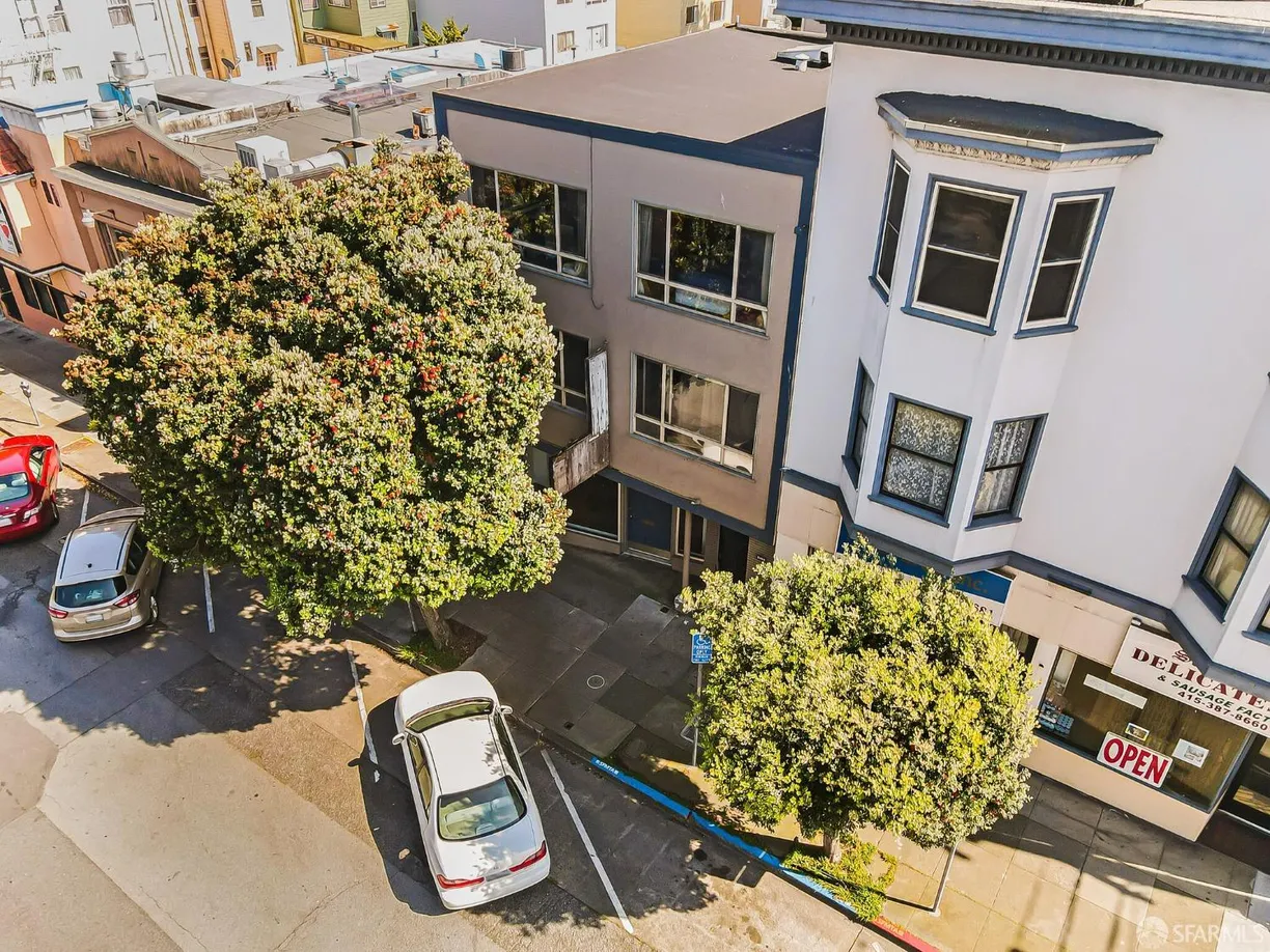 Northern California Real Estate | View 5947-5949 Geary | 5 Beds, 4 Baths