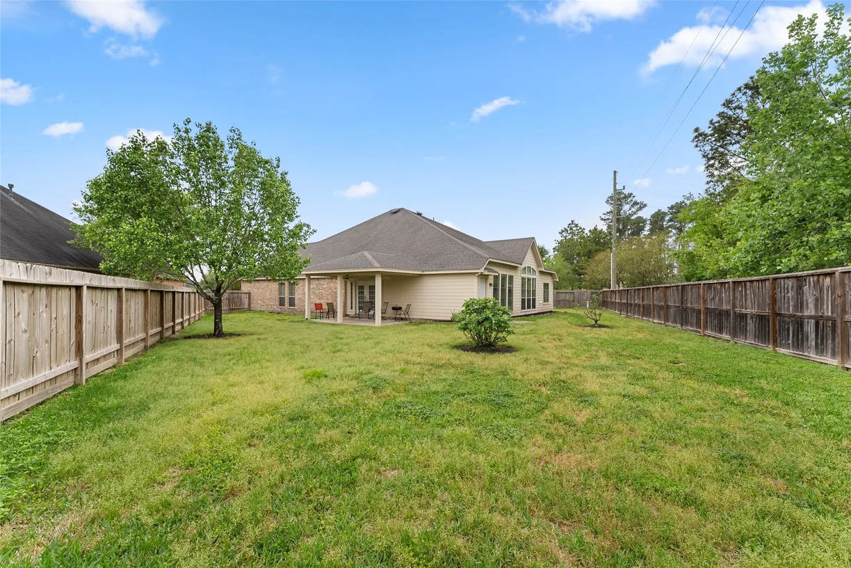 The Woodlands Real Estate | View 27603 Molly Hills Court | room 2