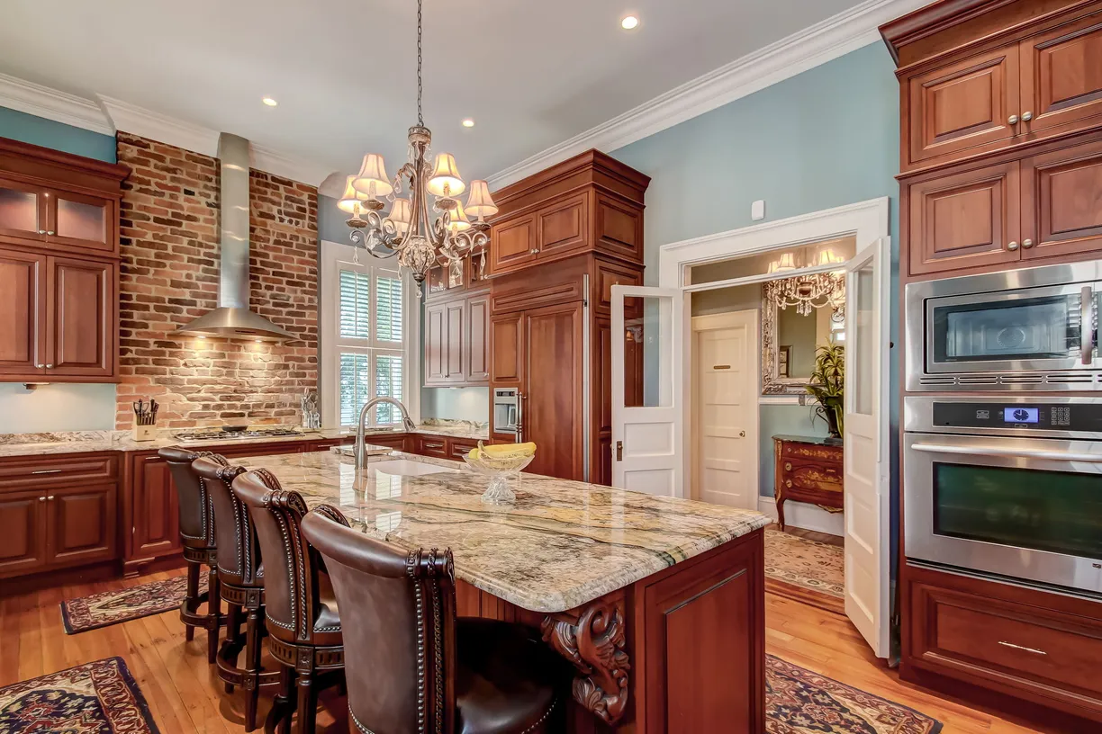 Savannah Real Estate | View 513 Whitaker Street | room 25 | View 26