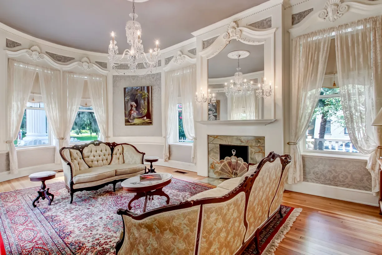 Savannah Real Estate | View 513 Whitaker Street | room 15 | View 16