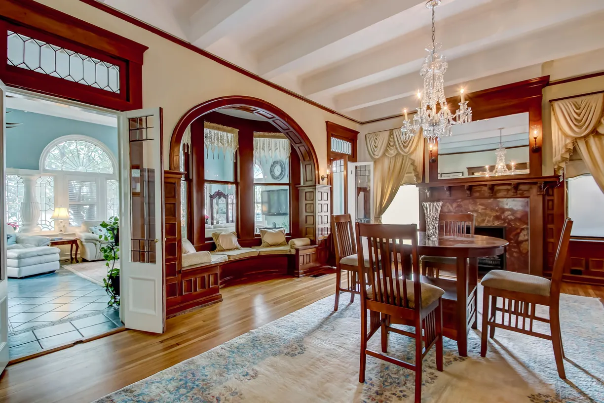 Savannah Real Estate | View 513 Whitaker Street | room 18 | View 19