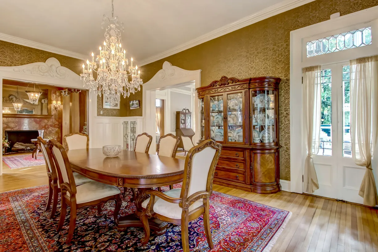 Savannah Real Estate | View 513 Whitaker Street | room 12 | View 13