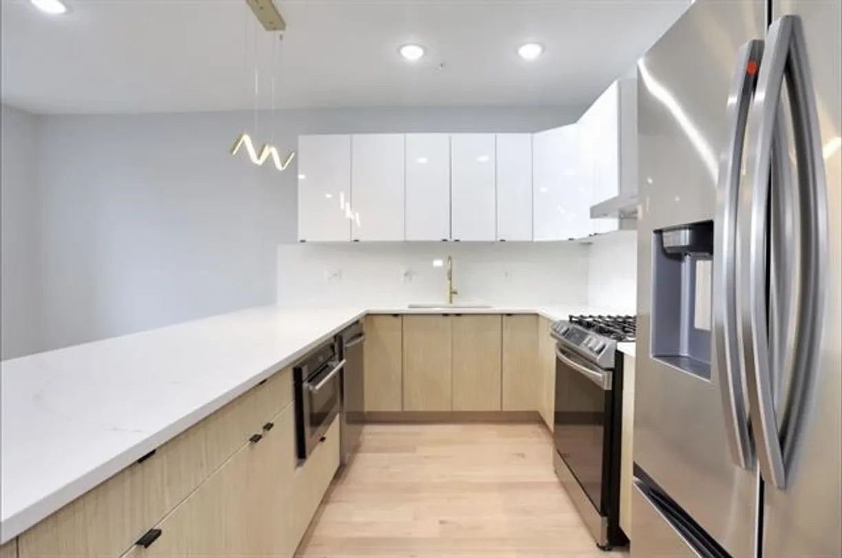 Jersey City/Hoboken Real Estate | View 443 Bergen Ave Unit# 1 | room 2