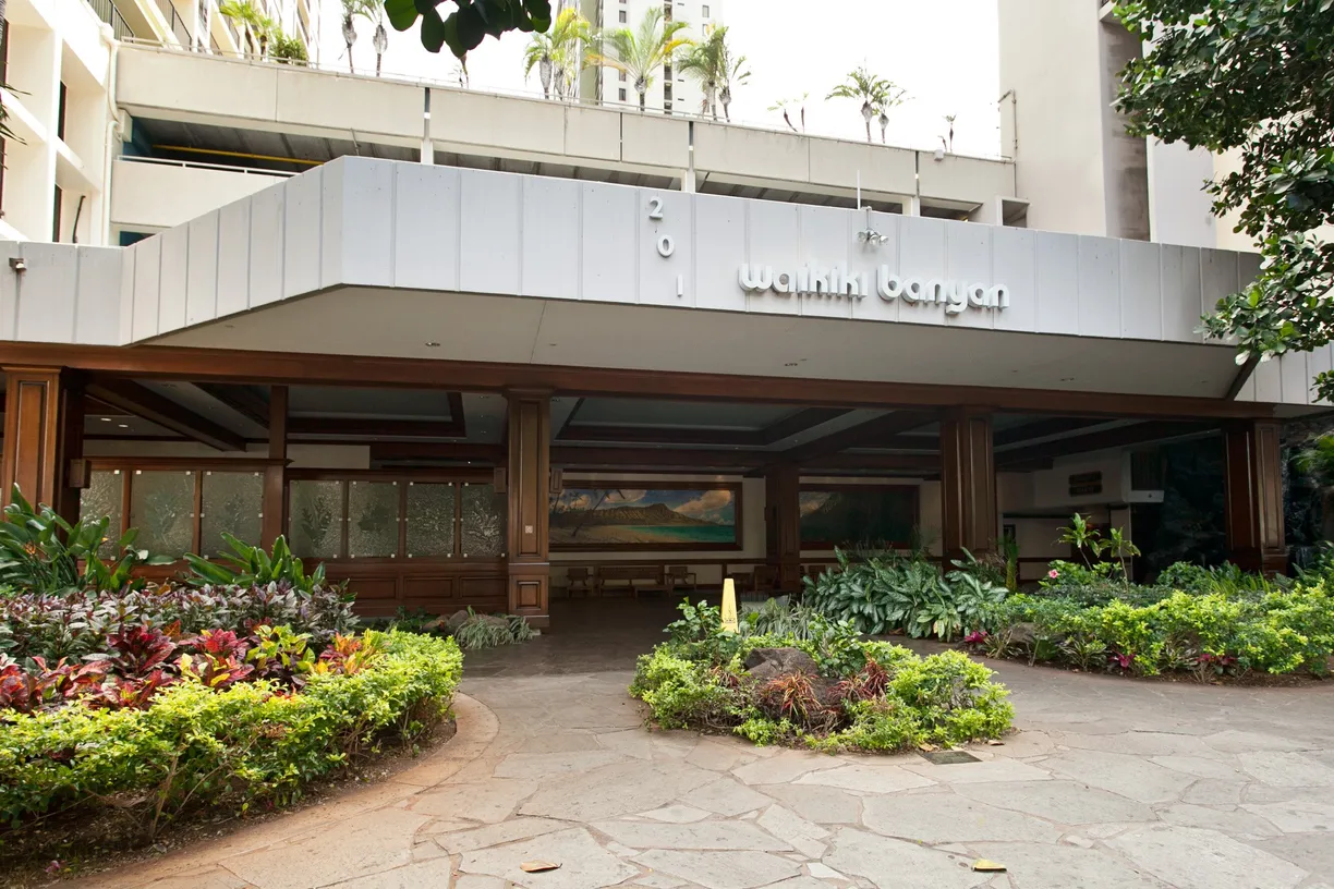 Hawaii Real Estate | View 201 Ohua Avenue, #2608 | room 1