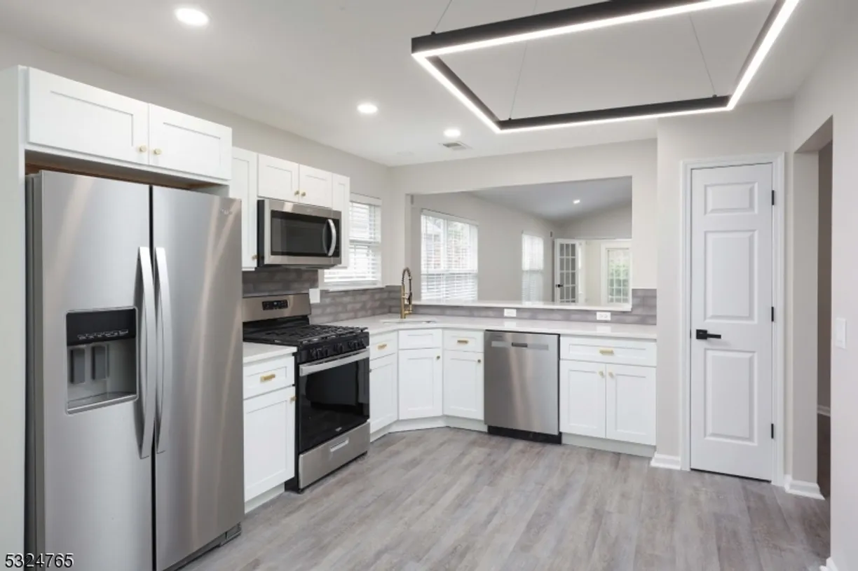 Jersey City/Hoboken Real Estate | View 2643 Falcon Ln | 2 Beds, 2 Baths