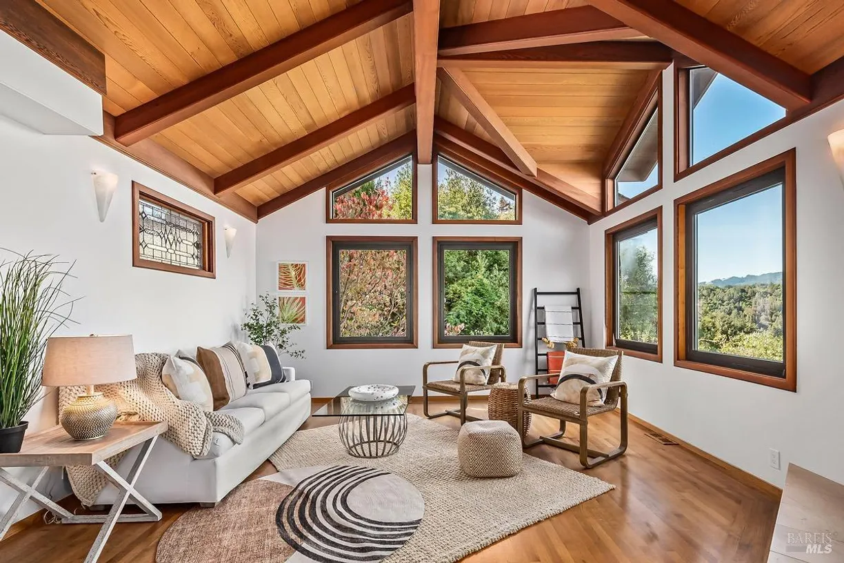 Northern California Real Estate | View 15 Fairview Avenue | room 2