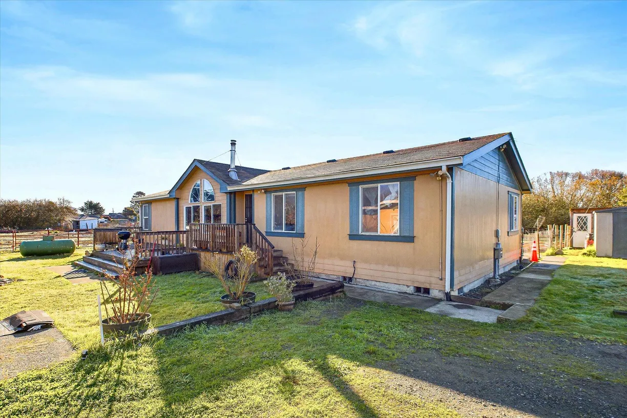 Northern California Real Estate | View 1850 Peninsula Drive | room 1