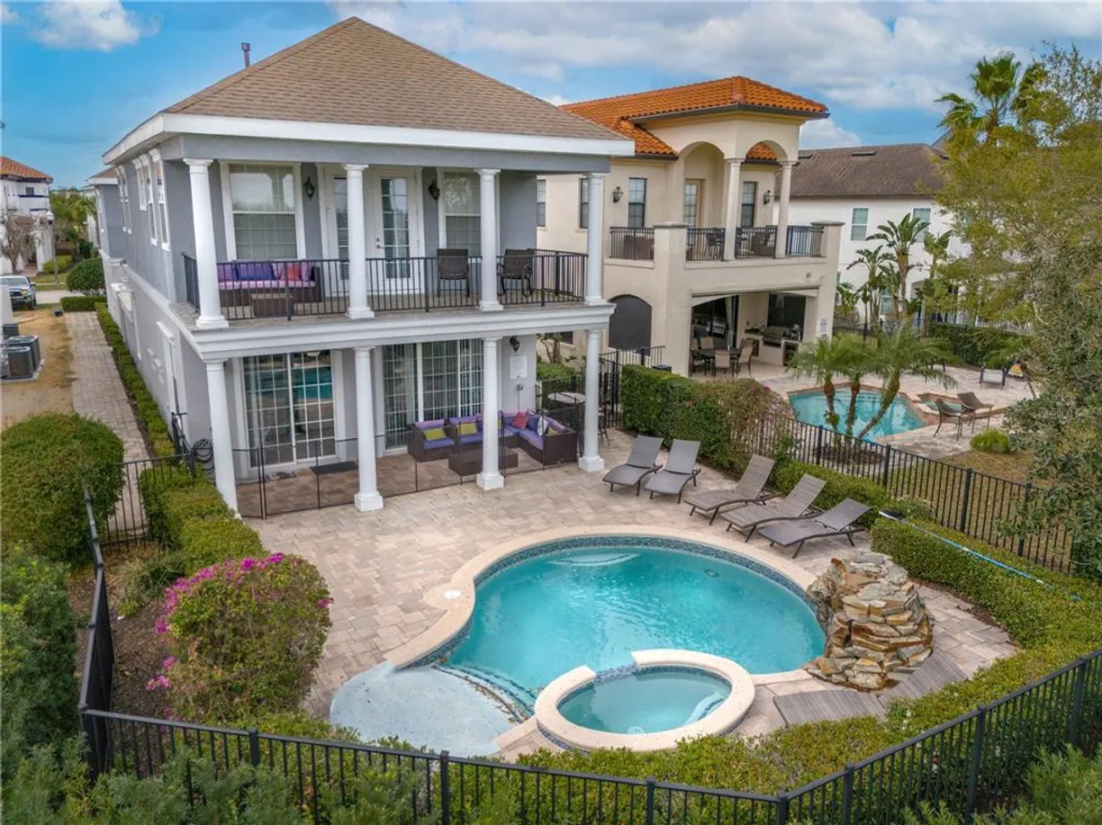 Central Florida Real Estate | View 861 Golden Bear Drive | 5 Beds, 4 Baths