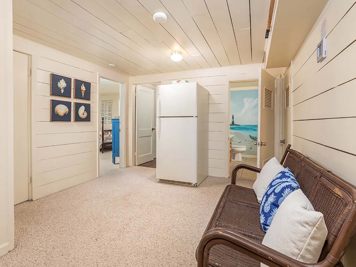 Savannah Real Estate | View 11 9th Street | room 35 | View 36