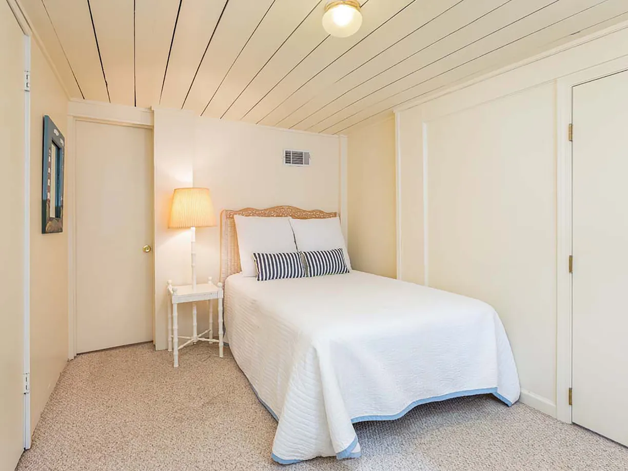 Savannah Real Estate | View 11 9th Street | room 36 | View 37