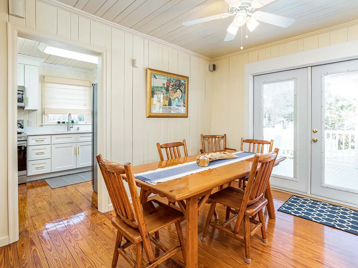 Savannah Real Estate | View 11 9th Street | room 7 | View 8