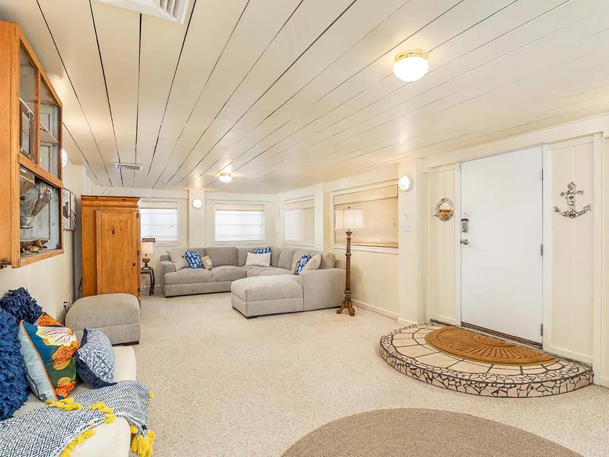 Savannah Real Estate | View 11 9th Street | room 13 | View 14