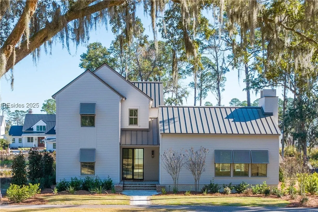 Charleston, SC Real Estate | View 221 Vinson Road | 5 Beds, 5 Baths