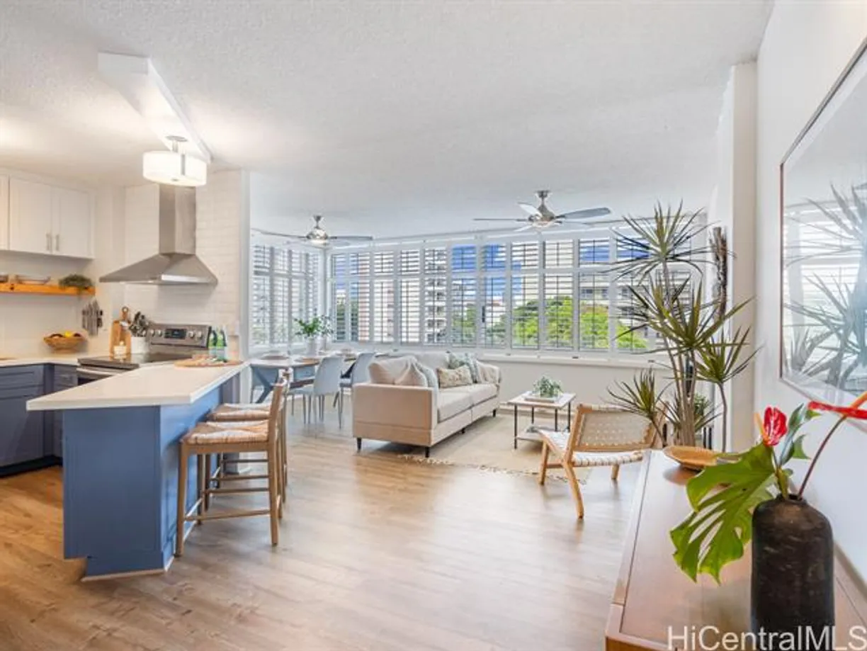 Hawaii Real Estate | View 1545 Nehoa Street, #101 | 1 Bed, 1 Bath