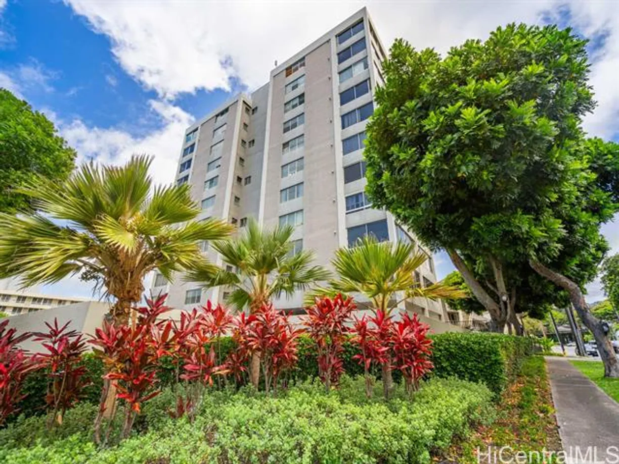 Hawaii Real Estate | View 1545 Nehoa Street, #101 | room 2