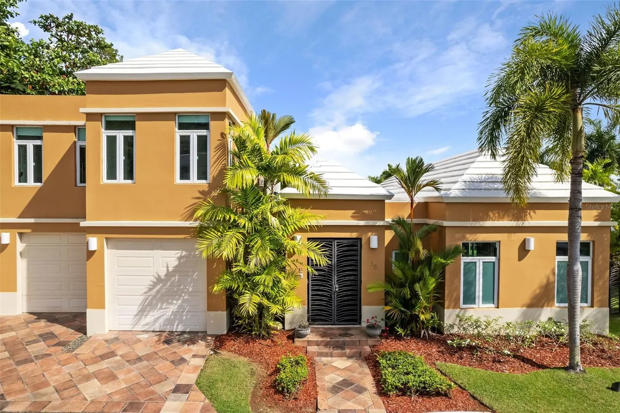 Puerto Rico Real Estate | View 36 Paseo Las Palmas | 4 Beds, 3 Baths