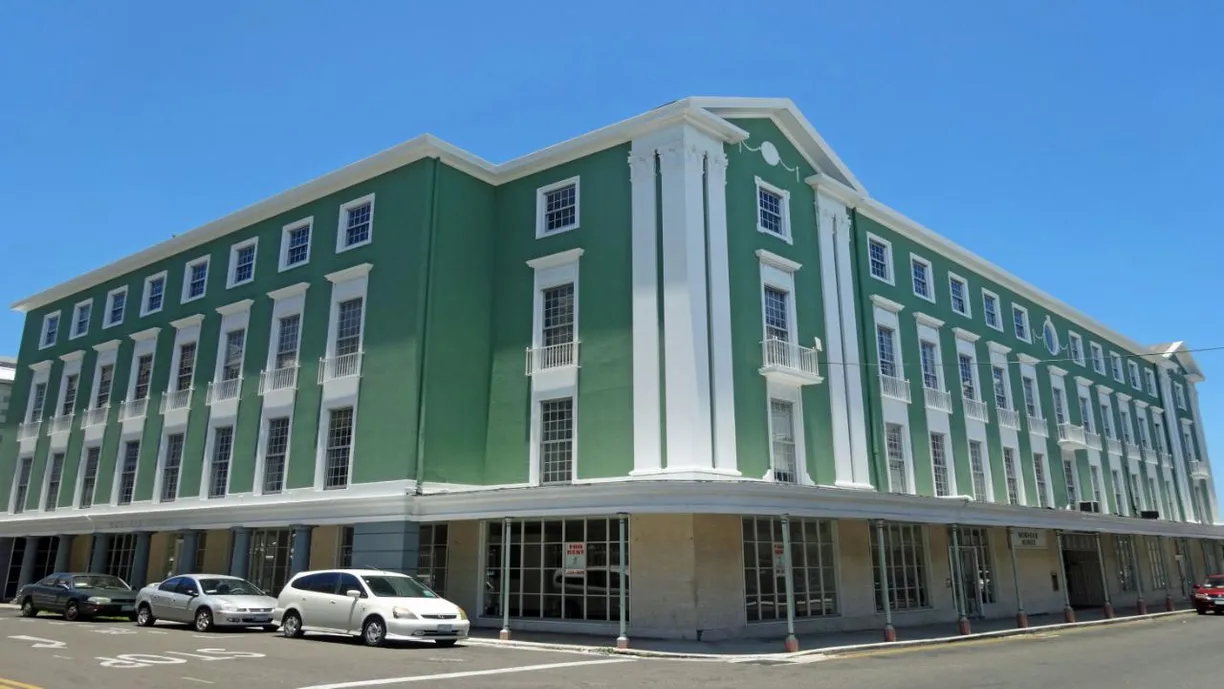 Bahamas Real Estate | View NORFOLK HOUSE, 8