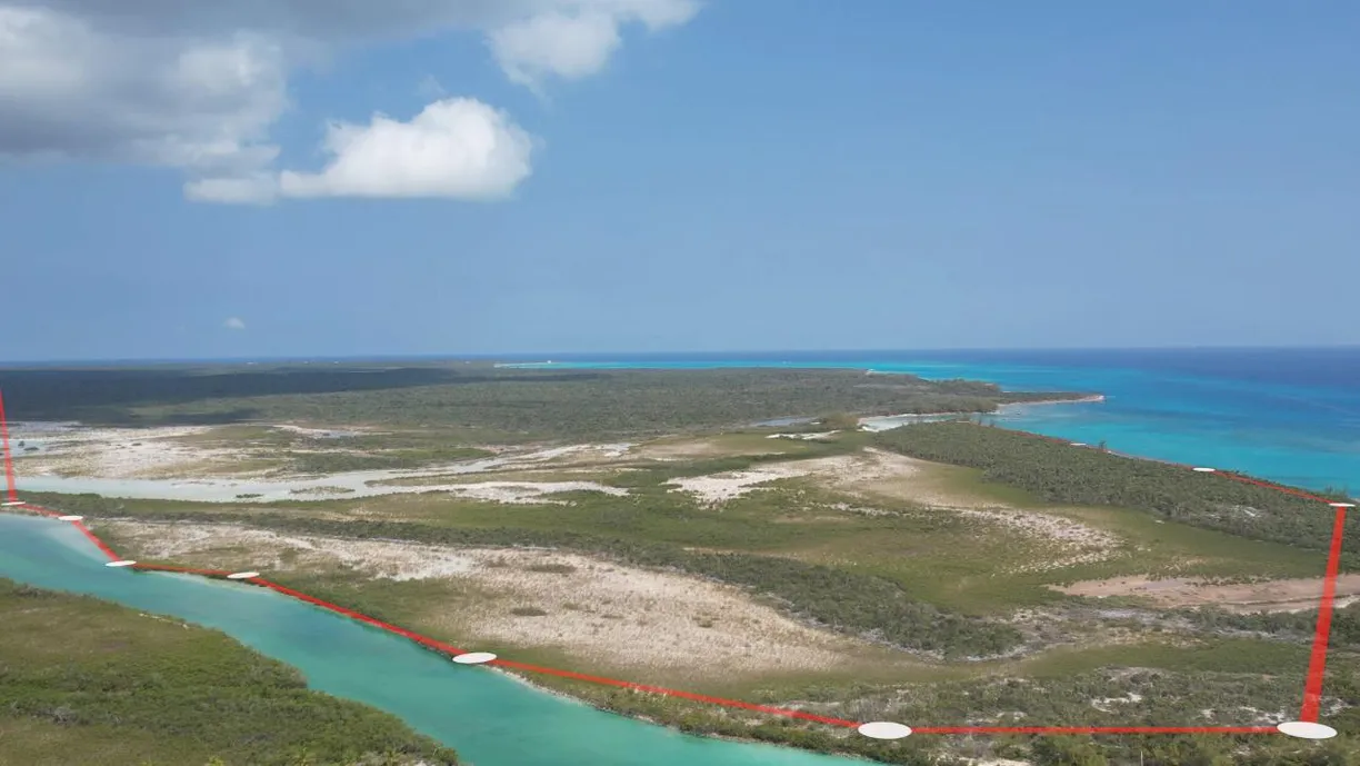 Bahamas Real Estate | View E 111 MCKENZIE CAY