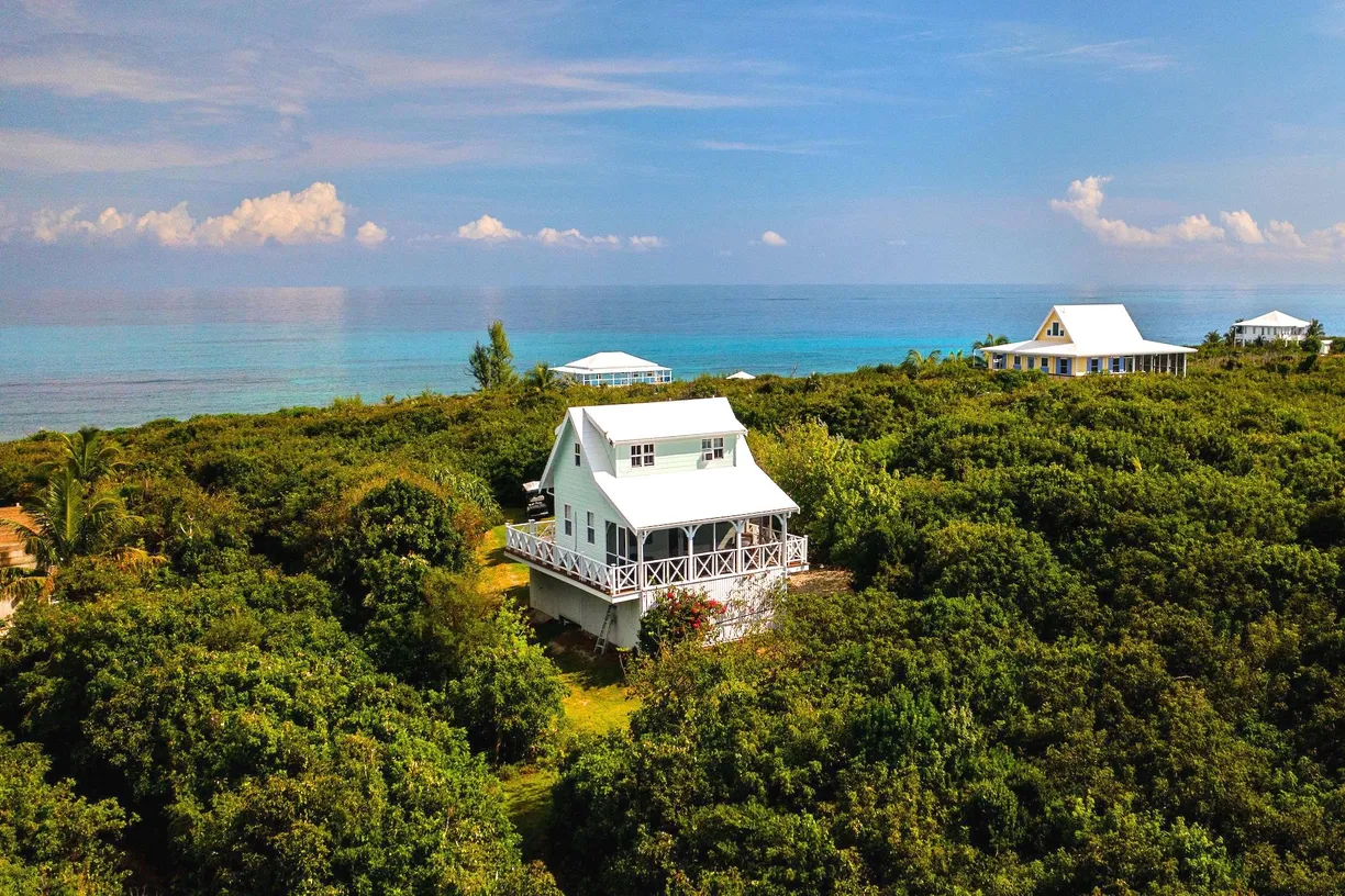 Bahamas Real Estate | View GUMBO LIMBO | 2 Beds, 1 Bath
