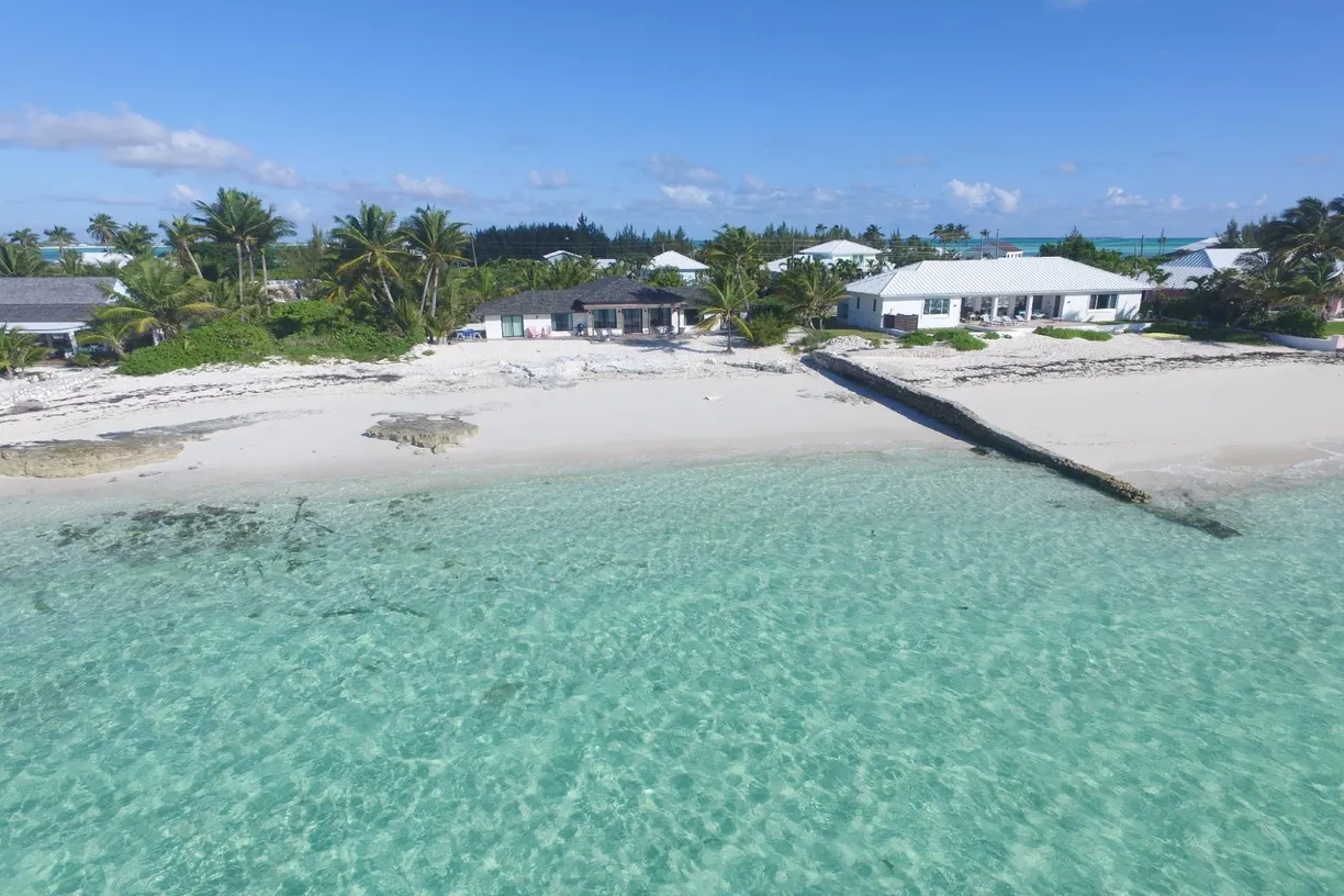 Bahamas Real Estate | View TANGLED UP IN BLUE, 4 | Listing