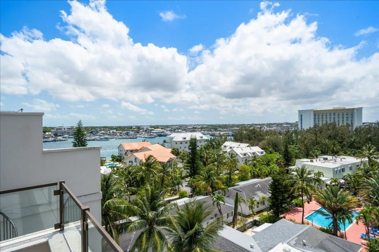Bahamas Real Estate | View PENTHOUSE 9 - THIRTY SIX, 309 | 2 Beds, 2 Baths