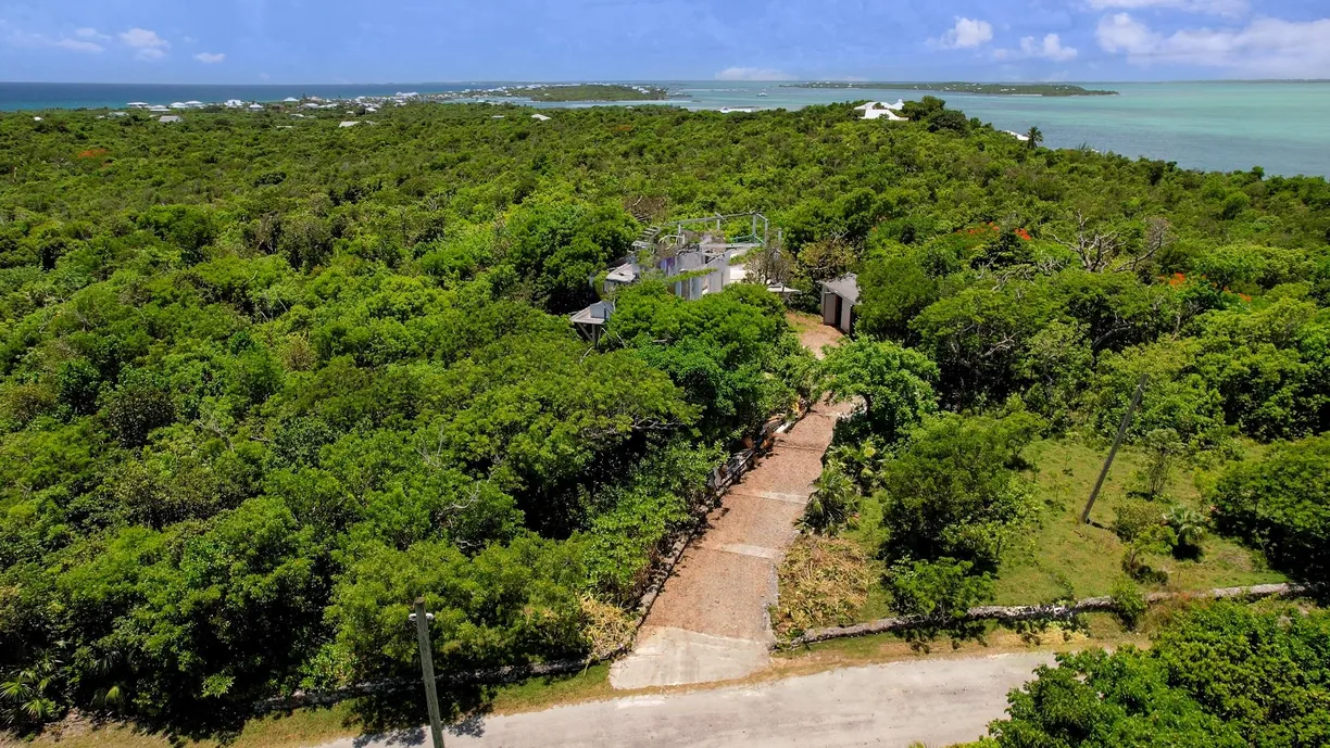 Bahamas Real Estate | View TREETOPS, LUCAYOS, 21 | 2 Beds, 2 Baths