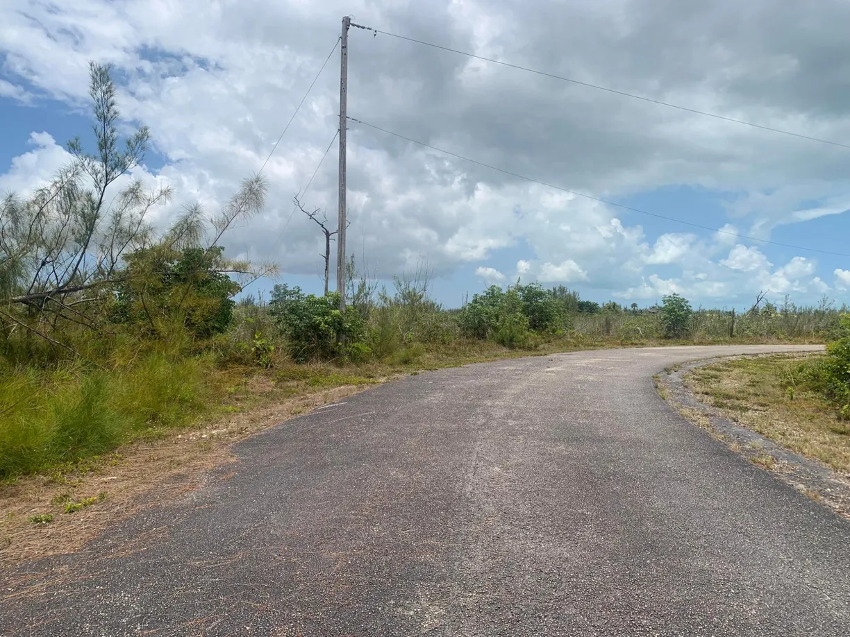 Bahamas Real Estate | View DEBDEN LANE, 96