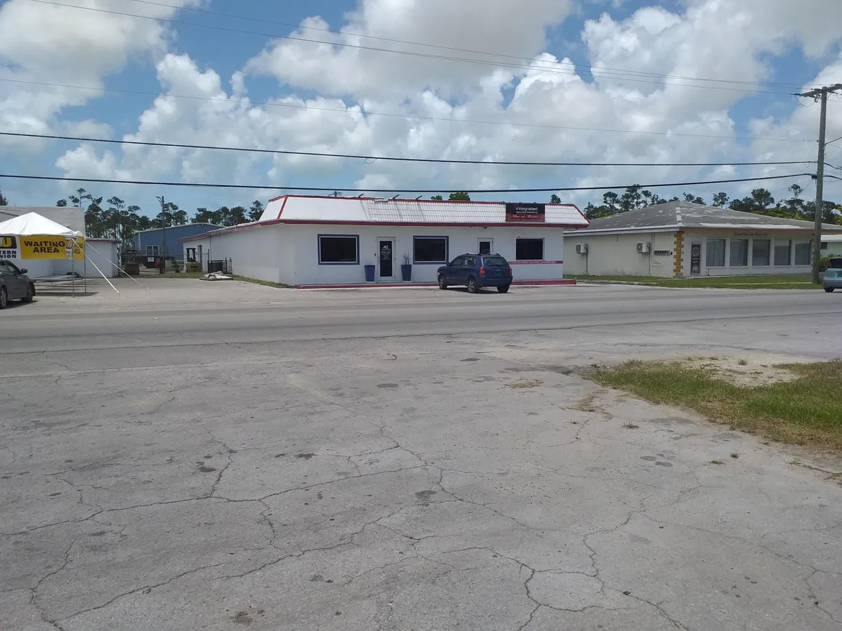 Bahamas Real Estate | View Lot 6 QUEEN'S HIGHWAY CIA