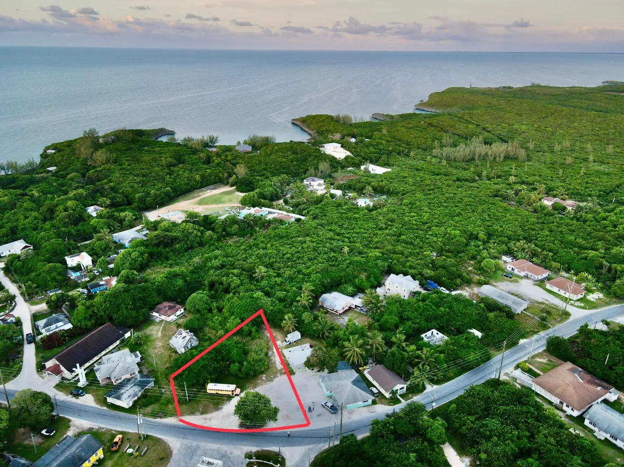 Bahamas Real Estate | View GREGORY TOWN 10,135 SQ FT | Listing